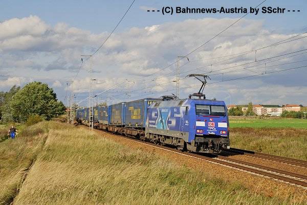 ©152 138 Albatros (0807).jpg