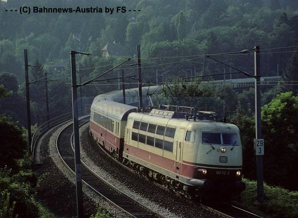 ©DB 103 112 Eichgraben.jpg