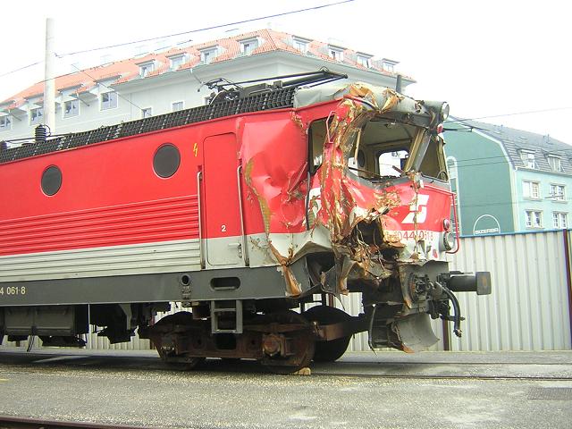 324-.jpg