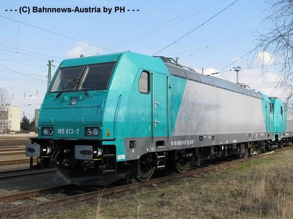 ©185 613 am 8 3 2009 in Hegyeshalom.jpg