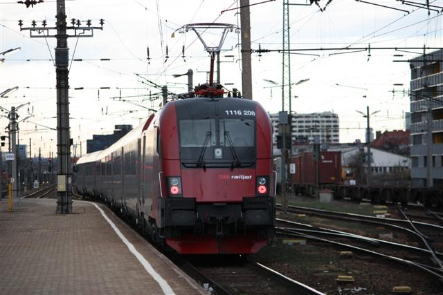 IMG_0154 (Small).JPG