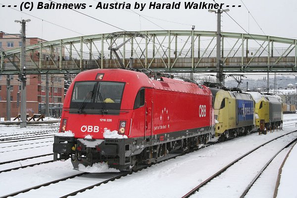 1216 226 182 531 182 536 Sb 06_03_2006.jpg