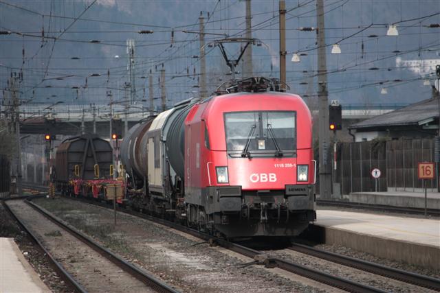 IMG_1462 (Small).JPG