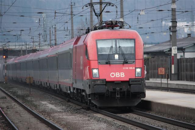 IMG_1471 (Small).JPG