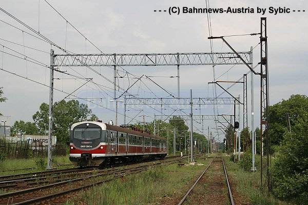 ©EN57 2041 Tychy 18_05_2009 (2).jpg