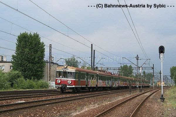 ©EN57 992 EN57 1824 Katowice Zawodzie 18_05_2009.jpg