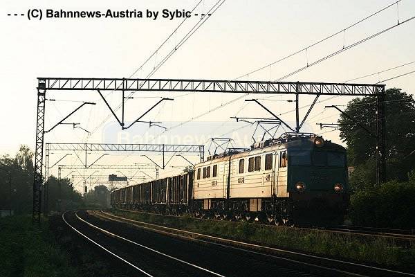 ©ET41 146 Gliwice Ausfahrt Hafen 19_05_2009.jpg