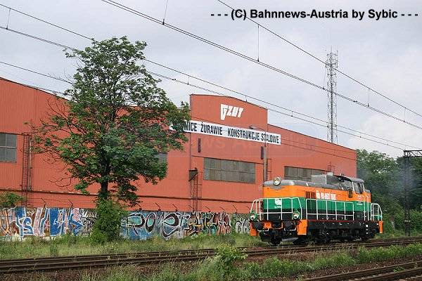 ©SM42 2142 Gliwice Ausfahrt Hafen 19_05_2009.jpg