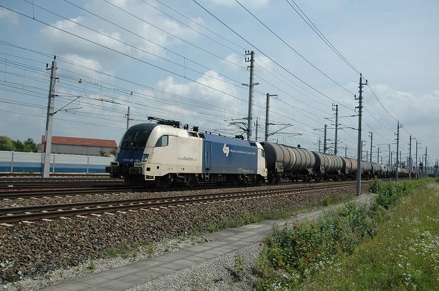 ES 64 U2-021.jpg