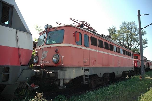 1042 004.jpg