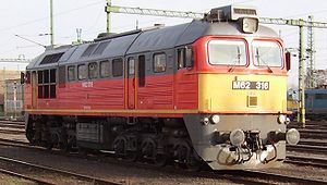 300px-Hungarian-diesel-locomotive-m62-sergej.jpg