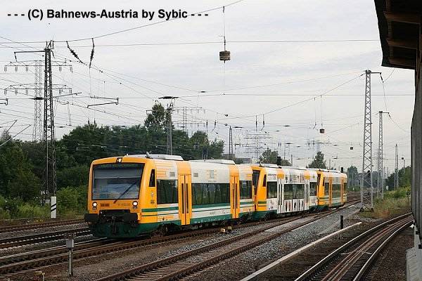 ©650 080 650 058 650 073 Berlin Springfuhl 22_07_2009.jpg