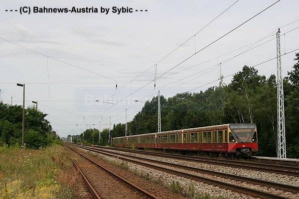 ©480 023 480 018 480 069 Berlin Friedrichshagen 22_07_2009.jpg