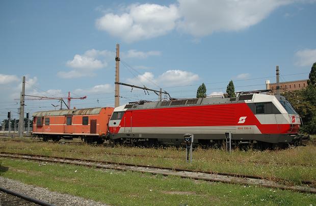 1014 018+40 81 946 8 501-7 E-Heizwagen.jpg