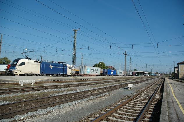 ES 64 U2-020.jpg