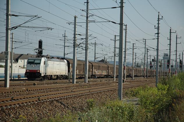 E 186 144.jpg