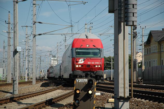 80-33 015.jpg
