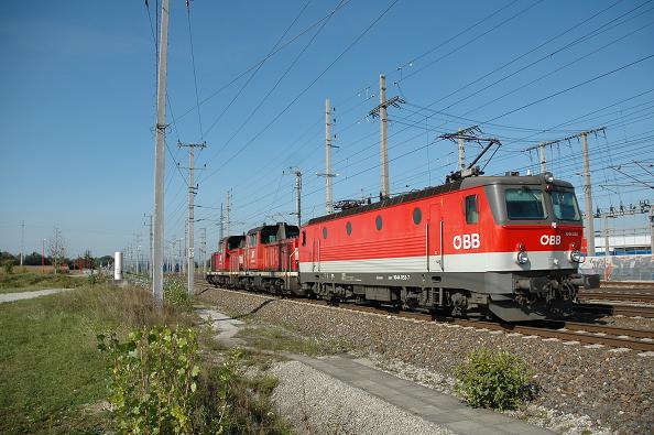 1044 053+2068 056+2068 014.jpg