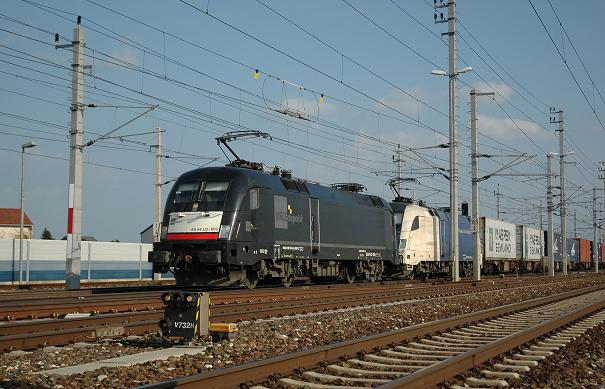 ES 64 U2 005+024.jpg