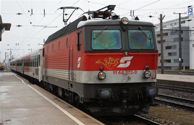 20091111 1144-272 (Small).jpg