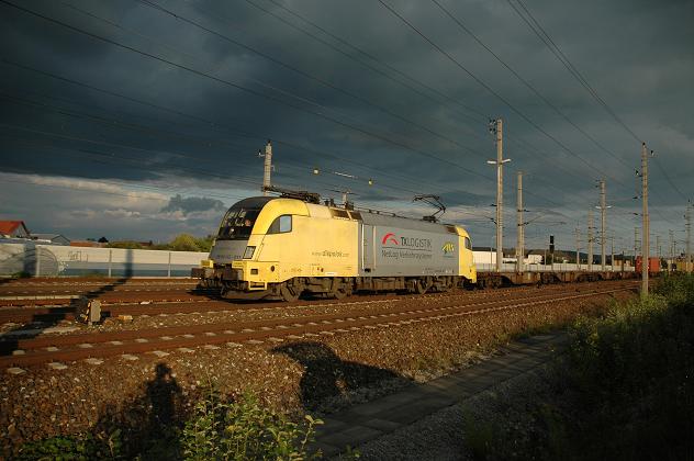 ES 64 U2-011.jpg