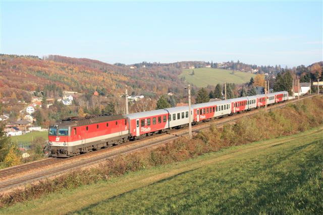 IMG_4700 (Small).JPG