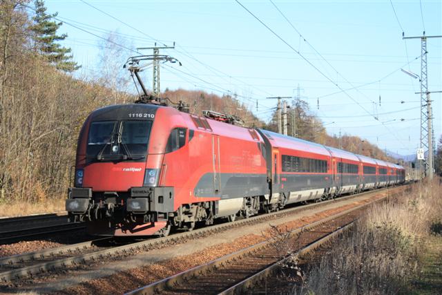 IMG_4677 (Small).JPG