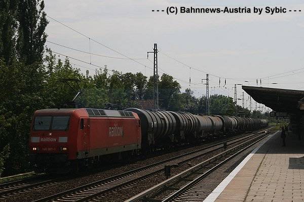 ©145 007 Berlin Karow 23_07_2009.jpg