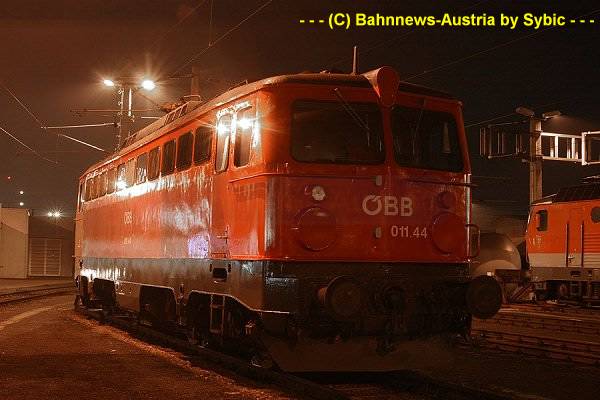 ©011 44 (ex 1042 059) Lz 20_11_2009.jpg